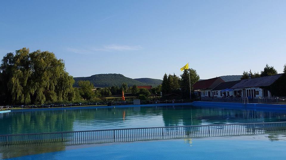 Campingplatz Am Huenstein Nohra  エクステリア 写真